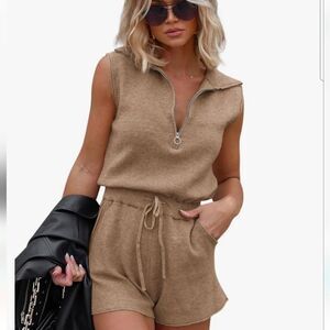 Khaki Sleeveless Short Romper Women's Large Zipper One Piece Jumpsuit Pockets